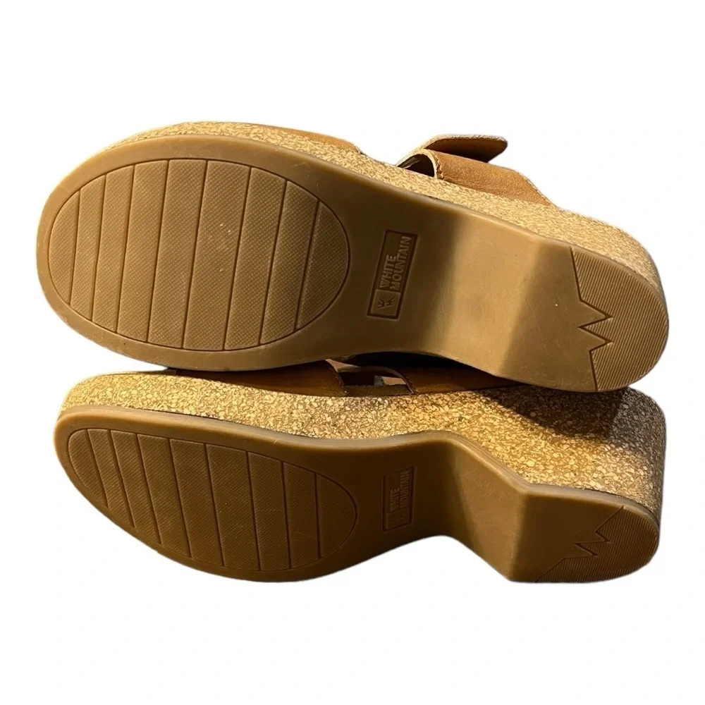 White Mountain Slip On Tan Heeled/Lift Sandals Size 10m